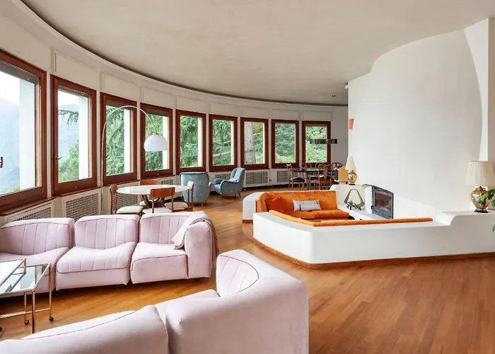 Spectacular Mid-century With Astonishing Views Of Civenna